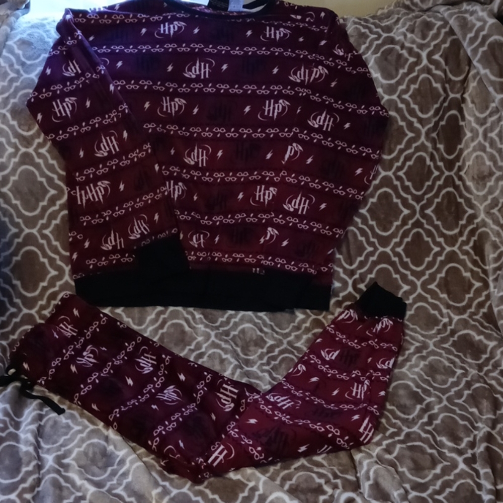Women's harry potter pajama set